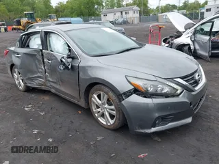 2017 Nissan Altima SL with VIN 1N4BL3AP7HC108127, listed as a IAAI auction lot 42371479 with 55,000 mi miles and . Bid and sale history available at DreamBid. Image 1.