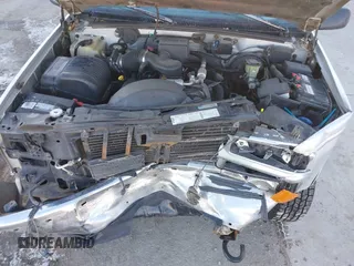 1996 Chevrolet Tahoe z VIN 1GNEK13R3TJ318572, wystawiony jako IAAI lot #41419555 z przebiegiem 199 201 mil mil oraz . Historia ofert i sprzedaży dostępna na DreamBid. Obrazek 10.