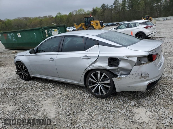 2019 Nissan Altima SR with VIN 1N4BL4CV1KC203419, listed as a Copart auction lot 50267275 with 99,952 mi miles and Salvage Title. Bid and sale history available at carsss.com. Image 2.