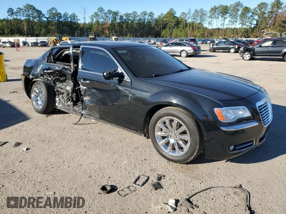 2014 Chrysler 300 with VIN 2C3CCAEGXEH323009, listed as a Copart auction lot 81795254 with 101,256 mi miles and Salvage Title. Bid and sale history available at carsss.com. Image 4.