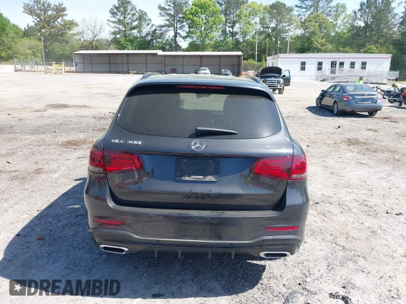 2021 Mercedes-Benz GLC 300 z VIN W1N0G8EBXMF995869, wystawiony jako IAAI lot #42072633 z przebiegiem 68 332 mil mil oraz . Historia ofert i sprzedaży dostępna na DreamBid. Obrazek 16.