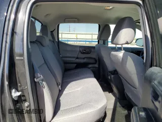 2023 Toyota Tacoma SR z VIN 3TMCZ5AN1PM643457, wystawiony jako Copart lot #51304985 z przebiegiem 9 673 mil mil oraz Szkoda całkowita • Salvage title. Historia ofert i sprzedaży dostępna na DreamBid. Obrazek 12.