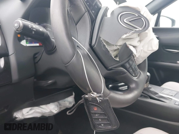2023 Lexus UX 250h Premium с VIN JTHP6JBH5P2153167, выставлен на аукционе IAAI как лот 41432919 с пробегом 20 608 миль миль и . История ставок и продаж доступна на DreamBid. Изображение 11.