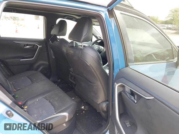 2024 Toyota RAV4 Hybrid XSE with VIN 4T3E6RFV4RU163271, listed as a IAAI auction lot 42237047 with 9,988 mi miles and . Bid and sale history available at DreamBid. Image 8.