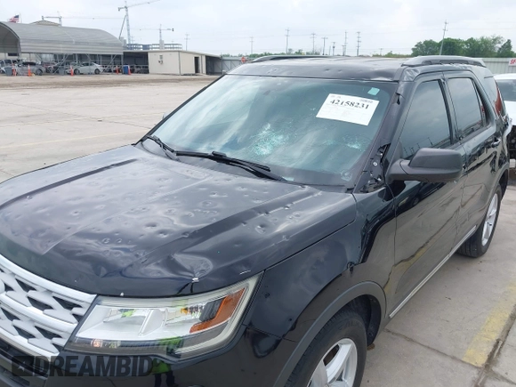 2019 Ford Explorer XLT z VIN 1FM5K7D85KGB06880, wystawiony jako IAAI lot #42158231 z przebiegiem 66 029 mil mil oraz . Historia ofert i sprzedaży dostępna na DreamBid. Obrazek 6.