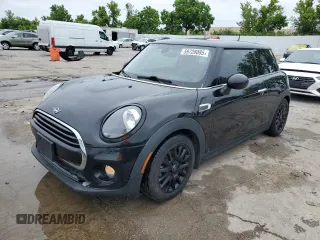 2019 MINI Hardtop Cooper with VIN WMWXP5C55K2H95181, listed as a Copart auction lot 59728085 with 129,249 mi miles and Clean title. Bid and sale history available at DreamBid. Image 1.
