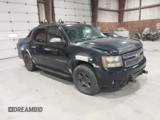 2007 Chevrolet Avalanche LT w/3LT with VIN 3GNFK123X7G314222, listed as a IAAI auction lot 41905428 with 231,114 mi miles. Bid and sale history available at carsss.com. Image 1.