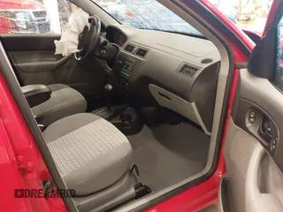 2006 Ford Focus S with VIN 1FAHP34N16W217994, listed as a IAAI auction lot 41951533 with 91,823 mi miles and . Bid and sale history available at carsss.com. Image 5.