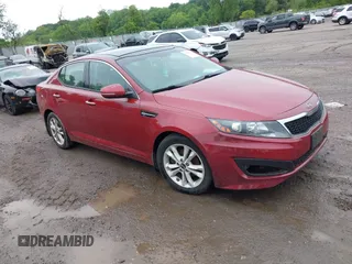 2011 Kia Optima EX z VIN KNAGN4A77B5102059, wystawiony jako IAAI lot #42343331 z przebiegiem Nie podano mil oraz . Historia ofert i sprzedaży dostępna na DreamBid. Obrazek 1.