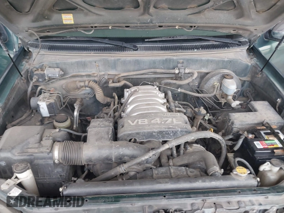 2003 Toyota Tundra SR5 with VIN 5TBRT34133S345035, listed as a IAAI auction lot 41700784 with 372,478 mi miles and . Bid and sale history available at DreamBid. Image 10.