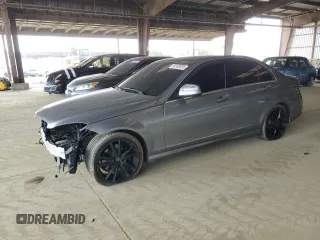 2009 Mercedes-Benz C 350 Sport с VIN WDDGF56X89R046477, выставлен на аукционе Copart как лот 58182635 с пробегом 186 794 миль миль и Списание • Salvage title. История ставок и продаж доступна на DreamBid. Изображение 1.