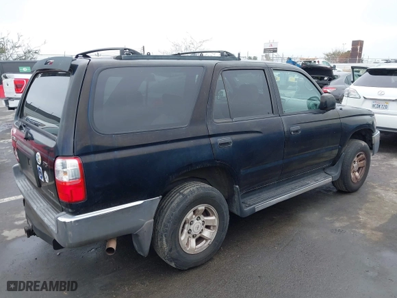 2001 Toyota 4Runner SR5 with VIN JT3GN86R410198897, listed as a IAAI auction lot 41924580 with 330,392 mi miles. Bid and sale history available at carsss.com. Image 4.
