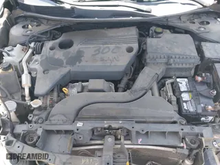 2016 Nissan Altima 2.5 SR with VIN 1N4AL3AP0GC186923, listed as a IAAI auction lot 41897336 with 217,771 mi miles. Bid and sale history available at carsss.com. Image 10.