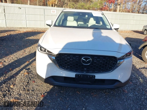 2023 Mazda CX-5 2.5 S Premium Plus Package with VIN JM3KFBEM2P0244281, listed as a IAAI auction lot 40820295 with 10,886 mi miles. Bid and sale history available at carsss.com. Image 12.