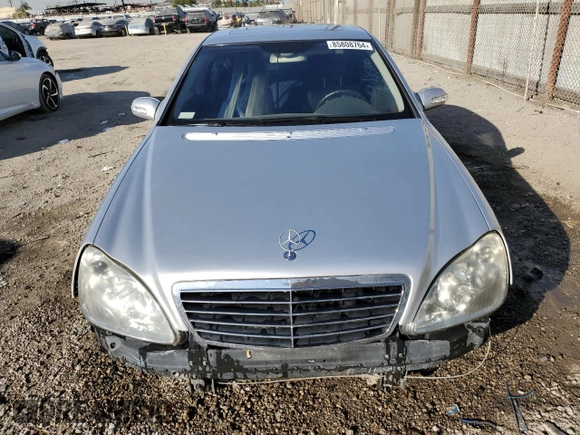 2004 Mercedes-Benz S-Class 4.3L with VIN WDBNG70JX4A387464, listed as a Copart auction lot 85808764 with 103,195 mi miles and Salvage Title. Bid and sale history available at carsss.com. Image 5.