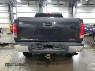 2009 GMC Sierra 2500HD SLT z VIN 1GTHK63K39F168755, wystawiony jako Copart lot #57220765 z przebiegiem 220 375 mil mil oraz Szkoda całkowita • Salvage title. Historia ofert i sprzedaży dostępna na DreamBid. Obrazek 6.