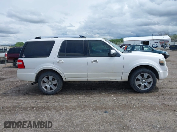 2010 Ford Expedition Limited z VIN 1FMJU2A51AEA71139, wystawiony jako IAAI lot #42231671 z przebiegiem 294 605 mil mil oraz . Historia ofert i sprzedaży dostępna na DreamBid. Obrazek 13.