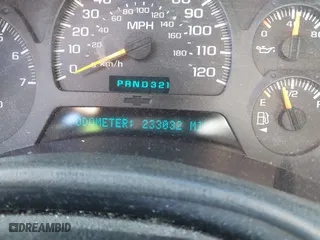 2004 Chevrolet TrailBlazer LS with VIN 1GNDT13S442119957, listed as a IAAI auction lot 41760671 with 233,032 mi miles. Bid and sale history available at carsss.com. Image 7.