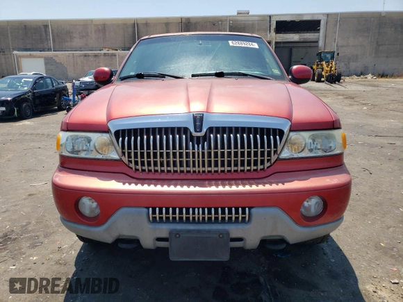 2002 Lincoln Navigator z VIN 5LMFU28R82LJ08969, wystawiony jako Copart lot #62889284 z przebiegiem 86 533 mil mil oraz Szkoda całkowita • Salvage title. Historia ofert i sprzedaży dostępna na DreamBid. Obrazek 5.