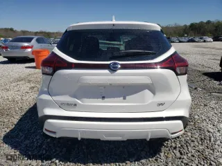 2021 Nissan Kicks SV with VIN 3N1CP5CV6ML493871, listed as a Copart auction lot 49671955 with 58,077 mi miles and Salvage Title. Bid and sale history available at carsss.com. Image 6.
