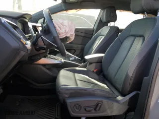 2024 Audi Q4 e-tron Sportback Prestige with VIN WA142BFZ5RP006517, listed as a Copart auction lot 46191345 with 9,020 mi miles and Salvage Title. Bid and sale history available at carsss.com. Image 7.