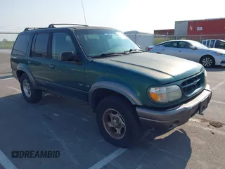 2001 Ford Explorer XLT z VIN 1FMZU83P11ZA52619, wystawiony jako IAAI lot #42447654 z przebiegiem 171 841 mil mil oraz . Historia ofert i sprzedaży dostępna na DreamBid. Obrazek 1.