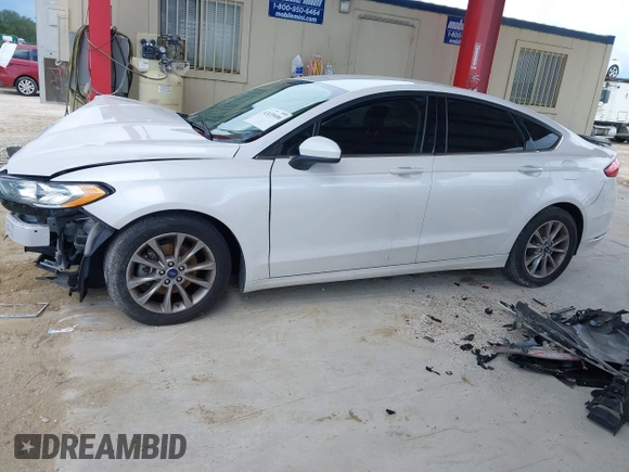 2017 Ford Fusion SE с VIN 3FA6P0H76HR393057, выставлен на аукционе IAAI как лот 42435606 с пробегом 81 798 миль миль и . История ставок и продаж доступна на DreamBid. Изображение 15.