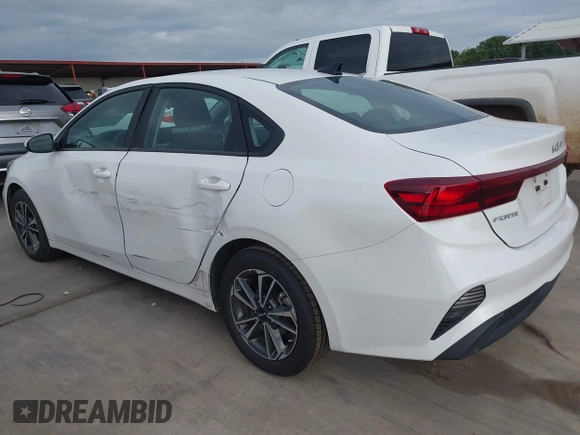2023 Kia Forte LXS with VIN 3KPF24AD2PE602140, listed as a IAAI auction lot 42178222 with 39,421 mi miles and . Bid and sale history available at DreamBid. Image 3.