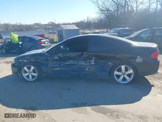 2005 Pontiac GTO with VIN 6G2VX12U05L472252, listed as a IAAI auction lot 41640672 with 141,191 mi miles. Bid and sale history available at carsss.com. Image 15.