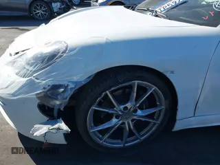 2021 Porsche Cayman with VIN WP0AA2A80MS260426, listed as a IAAI auction lot 41680025 with 19,804 mi miles and . Bid and sale history available at DreamBid. Image 6.