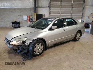 2006 Honda Accord LX с VIN 3HGCM564X6G702650, выставлен на аукционе Copart как лот 65343655 с пробегом 102 132 миль миль и Списание • Salvage title. История ставок и продаж доступна на DreamBid. Изображение 1.