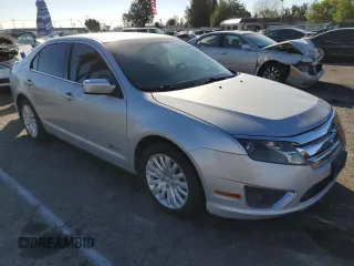 2010 Ford Fusion Hybrid с VIN 3FADP0L31AR258408, выставлен на аукционе Copart как лот 46703935 с пробегом 151 402 миль миль и Списание • Salvage title. История ставок и продаж доступна на DreamBid. Изображение 4.