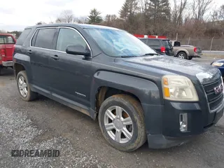 2010 GMC Terrain SLE-1 with VIN 2CTFLCEW0A6233891, listed as a IAAI auction lot 41479231 with 205,750 mi miles. Bid and sale history available at carsss.com. Image 1.
