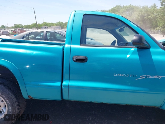 1997 Dodge Dakota z VIN 1B7GG26Y5VS253054, wystawiony jako IAAI lot #42215925 z przebiegiem 125 768 mil mil oraz . Historia ofert i sprzedaży dostępna na DreamBid. Obrazek 13.