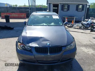 2006 BMW 3 Series 325xi z VIN WBAVD13596KT79419, wystawiony jako IAAI lot #42125590 z przebiegiem 203 431 mil mil oraz . Historia ofert i sprzedaży dostępna na DreamBid. Obrazek 12.