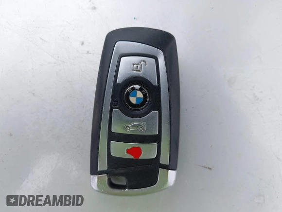2015 BMW 7 Series 740i with VIN WBAYA6C54FG273188, listed as a IAAI auction lot 42563572 with 70,675 mi miles and . Bid and sale history available at DreamBid. Image 11.