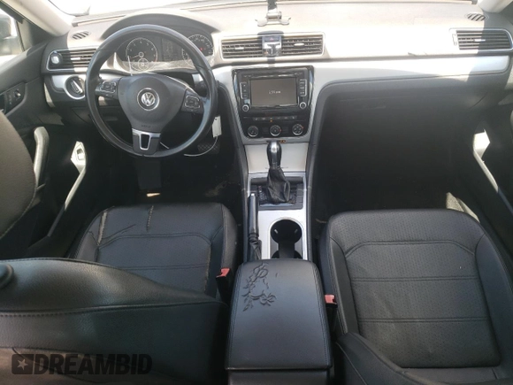 2013 Volkswagen Passat SE with VIN 1VWBP7A33DC093815, listed as a Copart auction lot 58043715 with 120,893 mi miles and Salvage title. Bid and sale history available at DreamBid. Image 8.