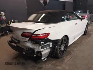 2019 Mercedes-Benz E 53 AMG with VIN WDD1K6BBXKF098282, listed as a IAAI auction lot 41482524 with 29,505 mi miles and . Bid and sale history available at DreamBid. Image 4.