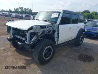 2023 Ford Bronco z VIN 1FMEE5DP2PLB01735, wystawiony jako IAAI lot #42687705 z przebiegiem 40 284 mil mil oraz . Historia ofert i sprzedaży dostępna na DreamBid. Obrazek 17.