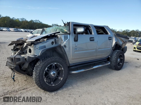 2006 Hummer H2 with VIN 5GRGN22U86H118771, listed as a Copart auction lot 88854375 with 0 mi miles and Non Repairable. Bid and sale history available at carsss.com. Image 1.