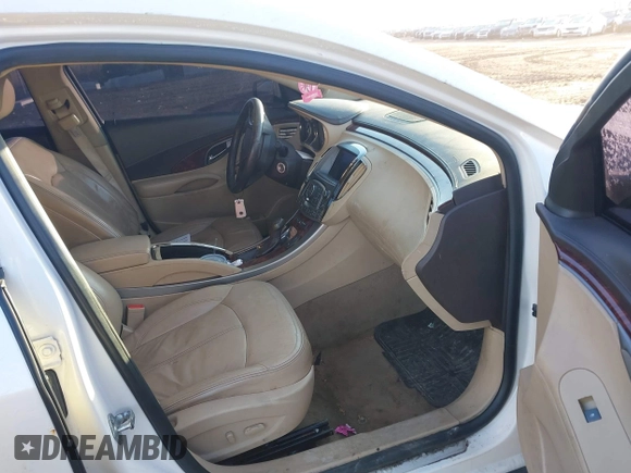 2013 Buick LaCrosse Leather with VIN 1G4GC5E3XDF158284, listed as a IAAI auction lot 41464830 with 193,583 mi miles. Bid and sale history available at carsss.com. Image 5.