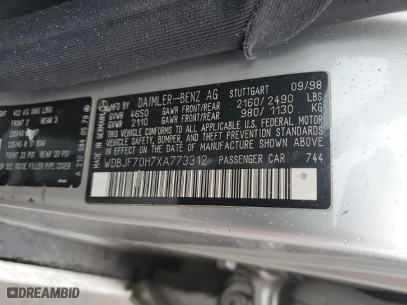 1999 Mercedes-Benz E-Class with VIN WDBJF70H7XA773312, listed as a Copart auction lot 43809765 with 200,204 mi miles and Salvage Title. Bid and sale history available at carsss.com. Image 12.