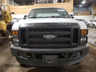2010 Ford F-250 XL z VIN 1FTSX2B59AEA18879, wystawiony jako Copart lot #55855695 z przebiegiem 139 494 mil mil oraz Tytuł czysty. Historia ofert i sprzedaży dostępna na DreamBid. Obrazek 5.