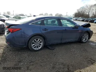 2019 Toyota Avalon Hybrid Limited with VIN 4T1B21FB7KU009366, listed as a Copart auction lot 46739045 with 70,832 mi miles and Salvage Title. Bid and sale history available at carsss.com. Image 3.