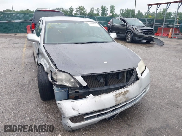 2007 Toyota Avalon XL z VIN 4T1BK36BX7U177246, wystawiony jako IAAI lot #42264311 z przebiegiem 183 324 mil mil oraz . Historia ofert i sprzedaży dostępna na DreamBid. Obrazek 13.