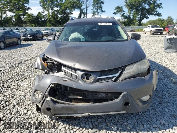 2013 Toyota RAV4 XLE z VIN 2T3WFREV8DW071305, wystawiony jako Copart lot #61716835 z przebiegiem 206 114 mil mil oraz Szkoda całkowita • Salvage title. Historia ofert i sprzedaży dostępna na DreamBid. Obrazek 5.