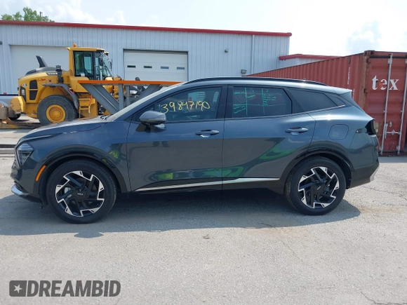 2024 Kia Sportage SX-Prestige with VIN 5XYK53DF3RG161198, listed as a IAAI auction lot 39847190 with 7,025 mi miles and . Bid and sale history available at carsss.com. Image 15.