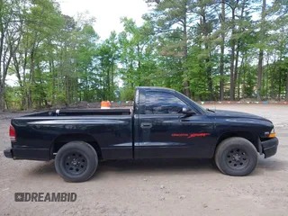 1997 Dodge Dakota z VIN 1B7FL26X6VS243843, wystawiony jako IAAI lot #42116742 z przebiegiem 266 588 mil mil oraz . Historia ofert i sprzedaży dostępna na DreamBid. Obrazek 13.