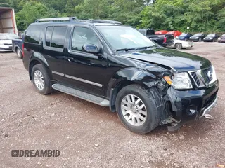 2012 Nissan Pathfinder S z VIN 5N1AR1NN6CC633279, wystawiony jako IAAI lot #42523354 z przebiegiem 141 256 mil mil oraz . Historia ofert i sprzedaży dostępna na DreamBid. Obrazek 1.