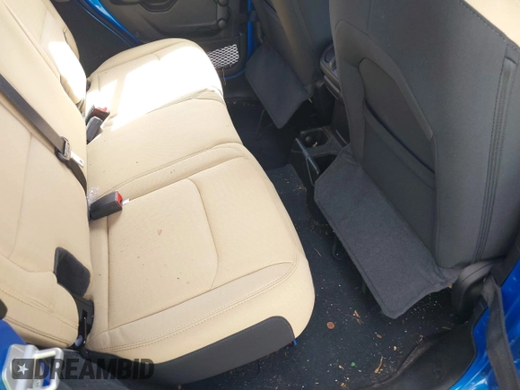 2022 Jeep Wrangler Unlimited Sport with VIN 1C4HJXDG3NW117155, listed as a IAAI auction lot 40240879 with 36,323 mi miles and . Bid and sale history available at DreamBid. Image 8.